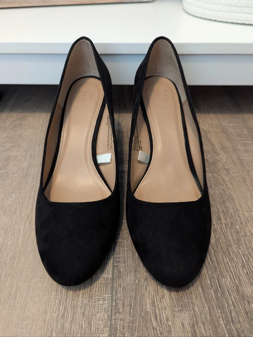 Target Black Suede Wedge Pumps Heels Size 8.5